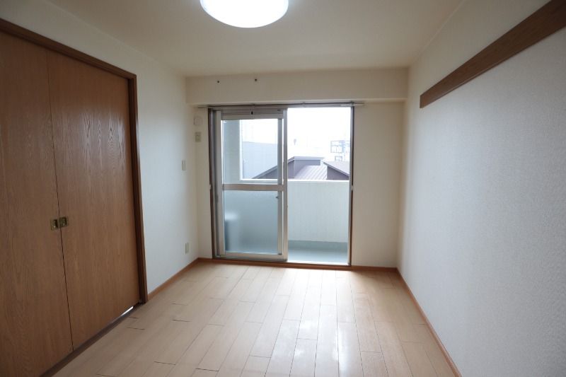 �y���̑������E�X�y�[�X�z�@