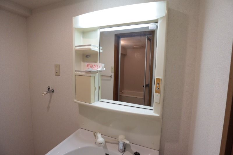 �y���ʏ��z�@