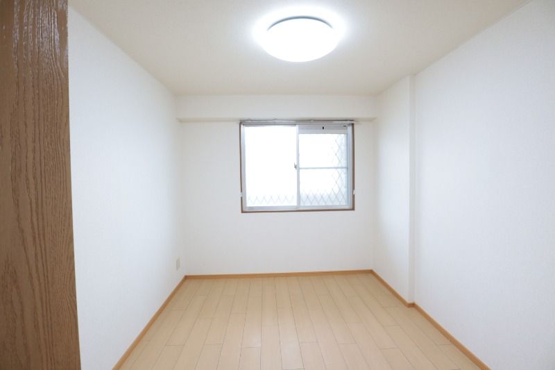 �y���̑������E�X�y�[�X�z�@