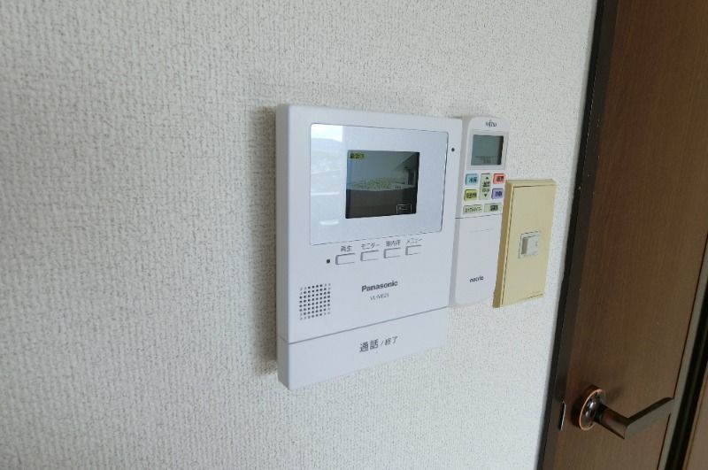 y̑z@