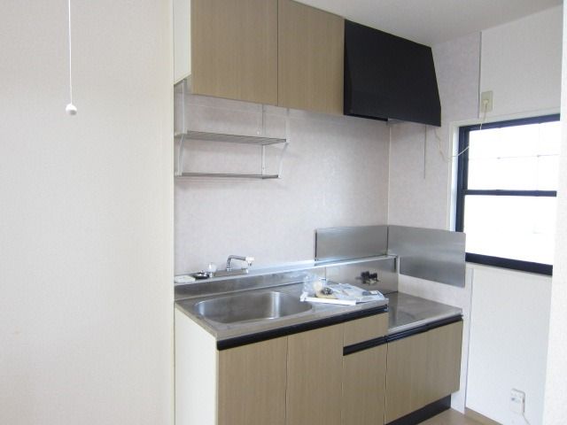 �y�L�b�`���z�@