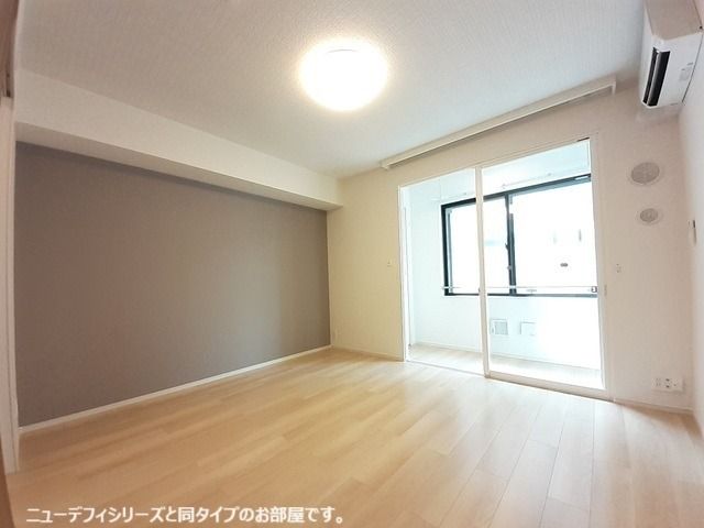 �y���̑������E�X�y�[�X�z�@�C���[�W�}