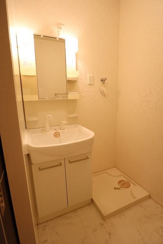 �y���ʏ��z�@