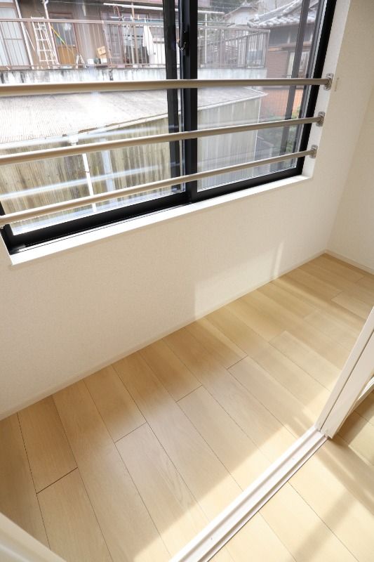 �y���̑������E�X�y�[�X�z�@�T�����[��