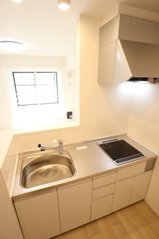 �y�L�b�`���z�@