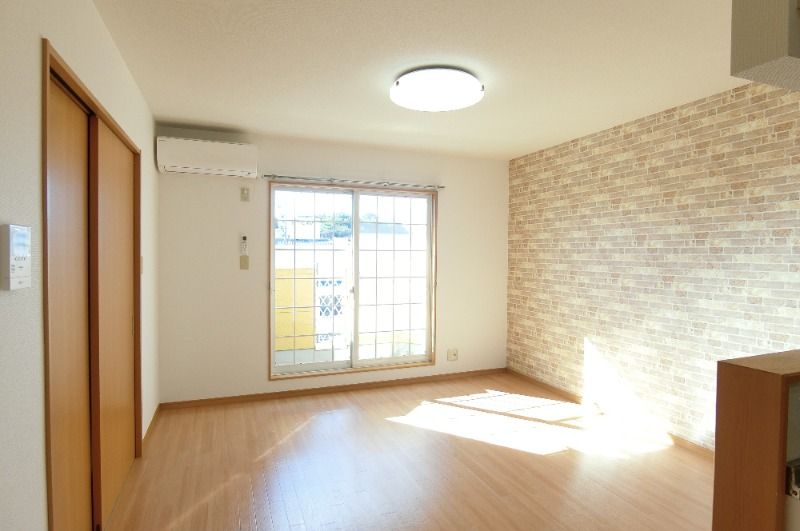 �y���ԁE���r���O�z�@���^�C�v�@