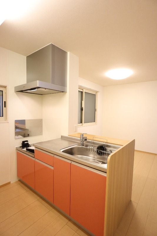 �y�L�b�`���z�@