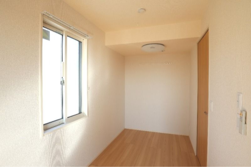 �y���̑������E�X�y�[�X�z�@