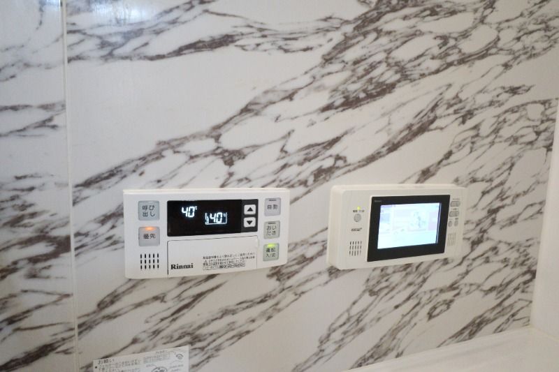 �y���̑��ݔ��z�@TV�t���o�X