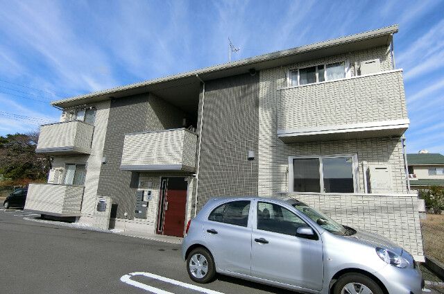 �O���C�X�R�[�g�̌����O��