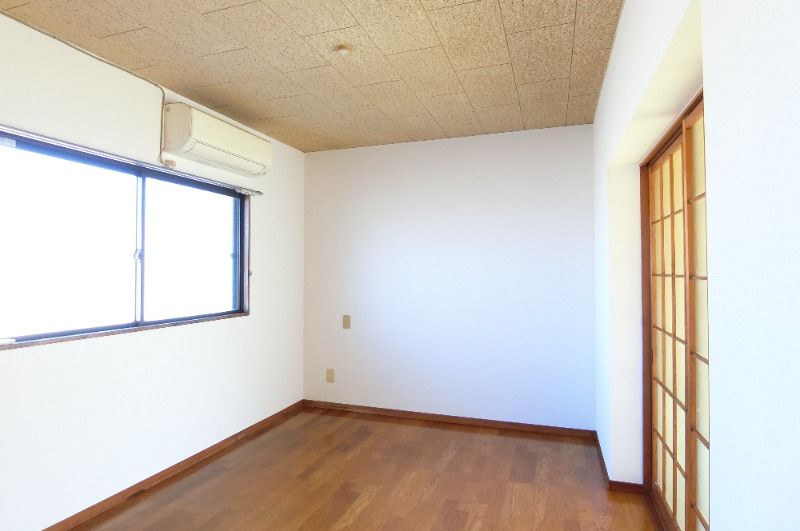 �y���̑������E�X�y�[�X�z�@