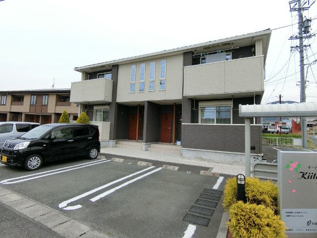 �L�[�g�X�̌����O��