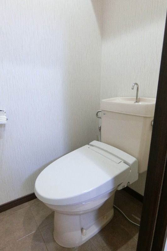 �y�g�C���z�@