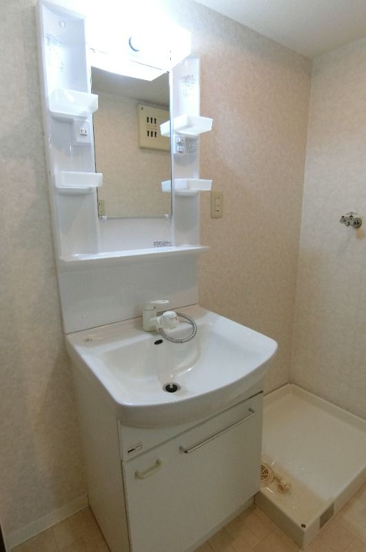 �y���ʏ��z�@