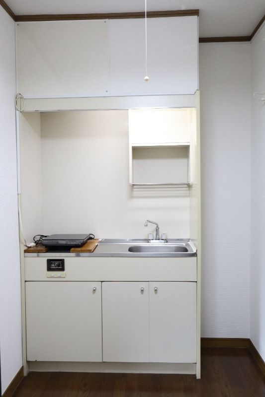 �y�L�b�`���z�@