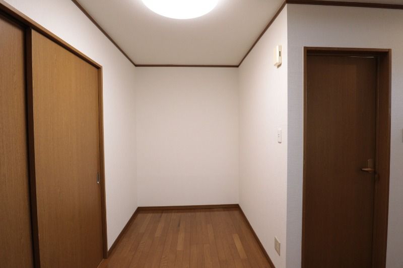 �y���ԁE���r���O�z�@���^�C�v