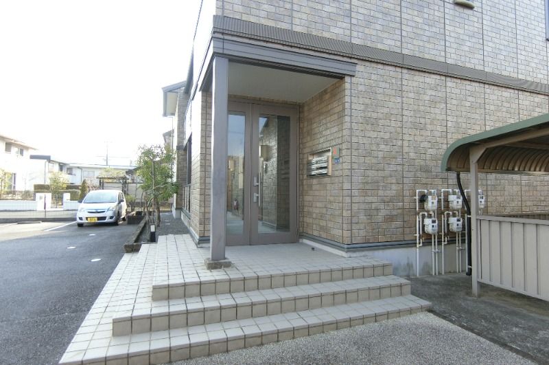 �y�G���g�����X�z�@