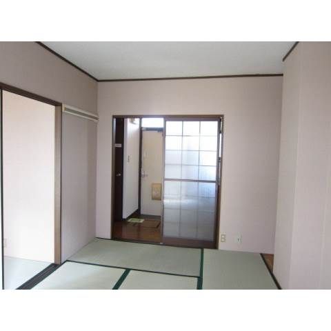 �y���ԁE���r���O�z�@���^�C�v