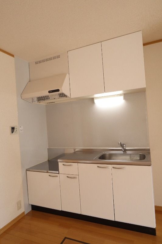 �y�L�b�`���z�@