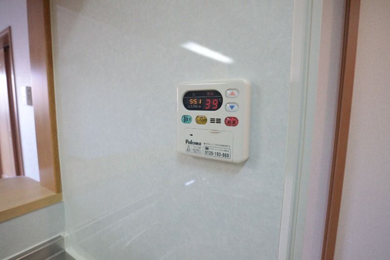 y̑ݔz@
