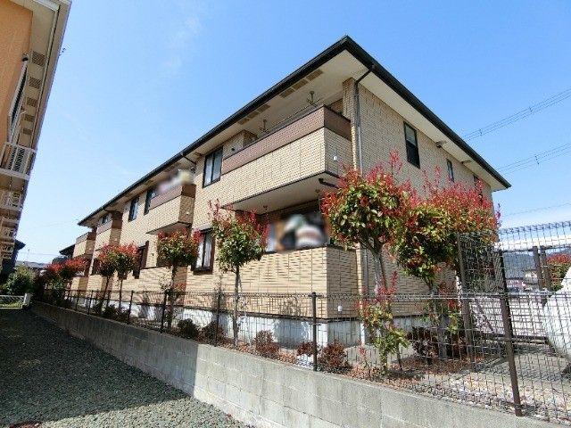 蒲郡の2DK賃貸アパートの建物外観
