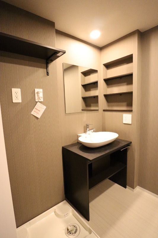 �y���ʏ��z�@