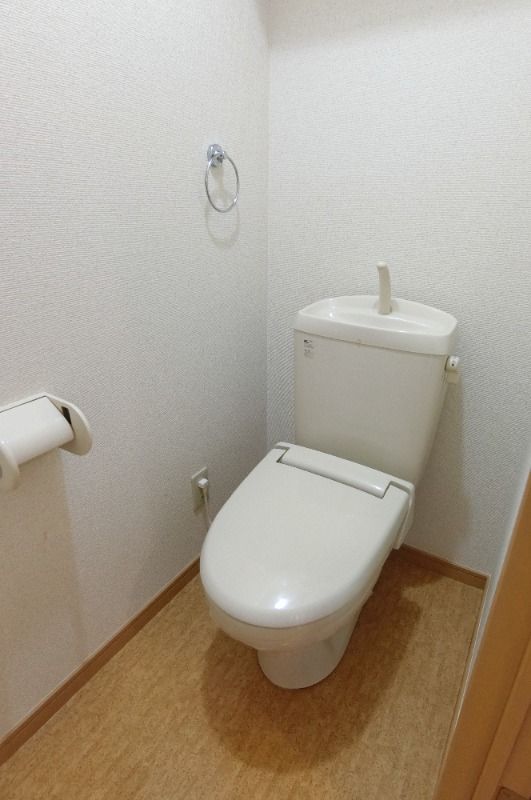 �y�g�C���z�@