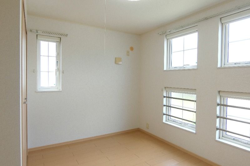 �y���̑������E�X�y�[�X�z�@