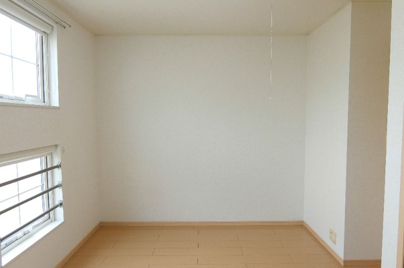 �y���̑������E�X�y�[�X�z�@