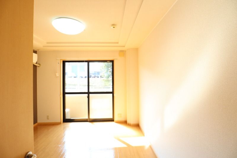 �y���ԁE���r���O�z�@���^�C�v�@