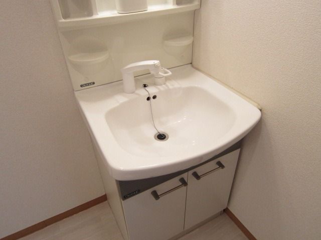 �y���ʏ��z�@���^�C�v