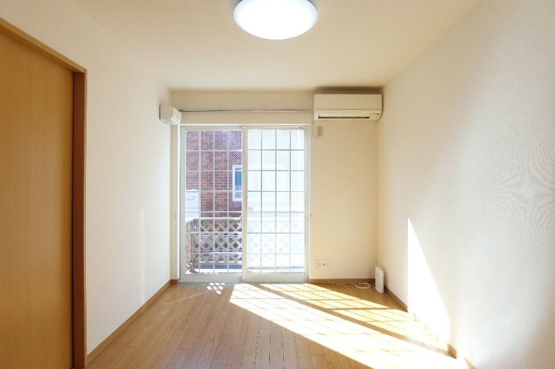 �y���̑������E�X�y�[�X�z�@