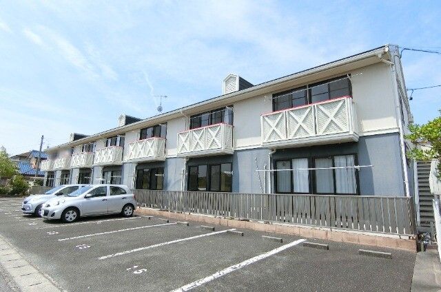 形原の2K賃貸アパートの建物外観