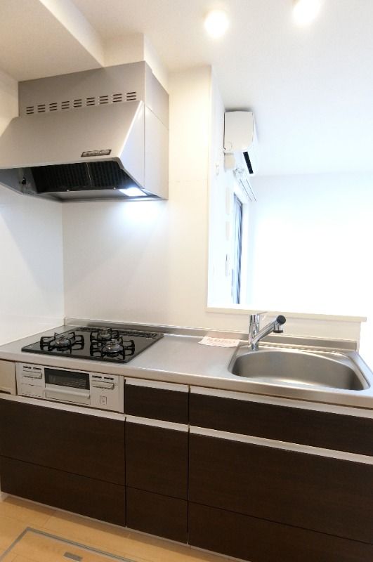 �y�L�b�`���z�@