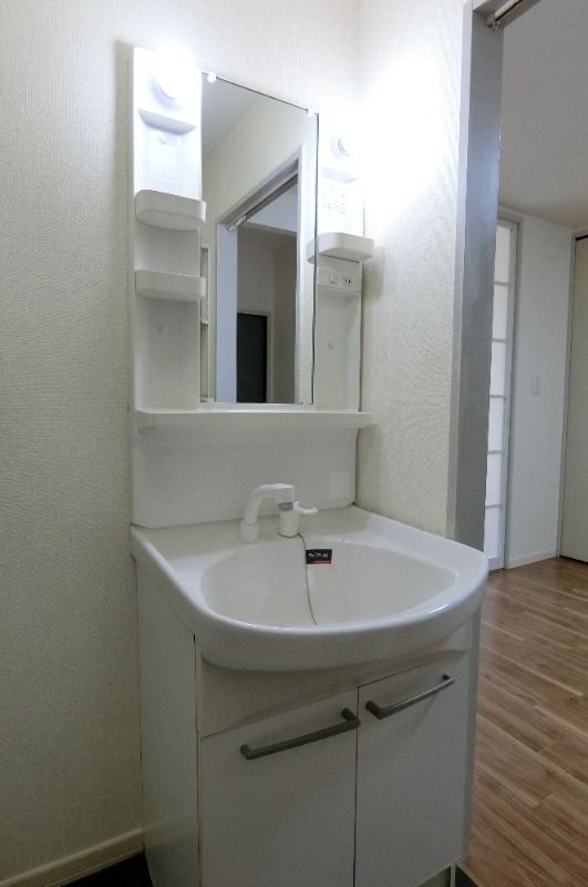 �y���ʏ��z�@