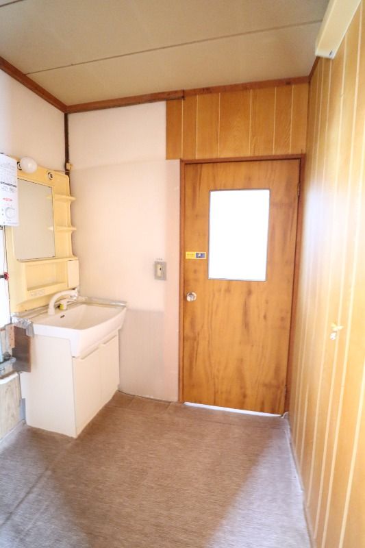 �y���ʏ��z�@