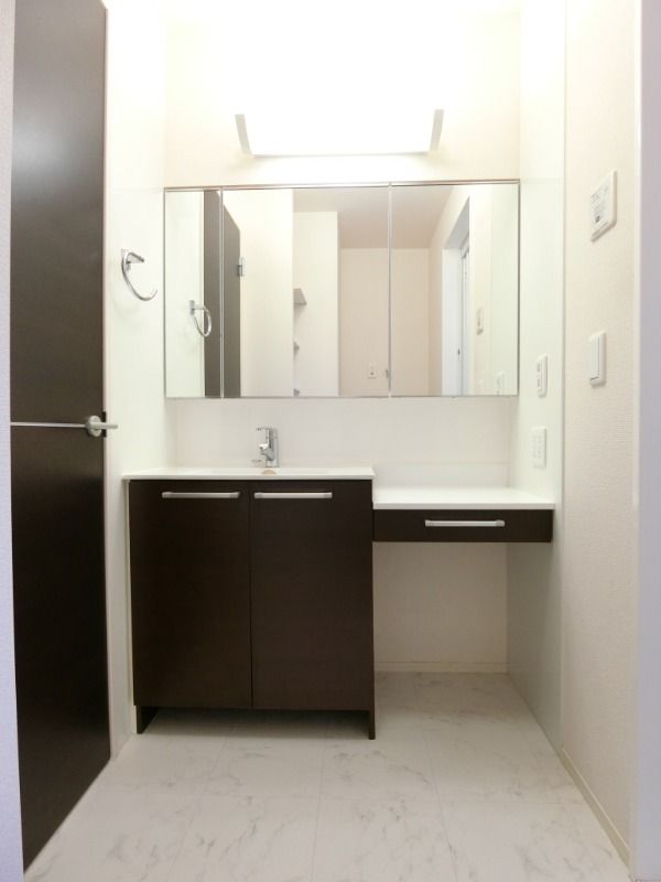 �y���ʏ��z�@