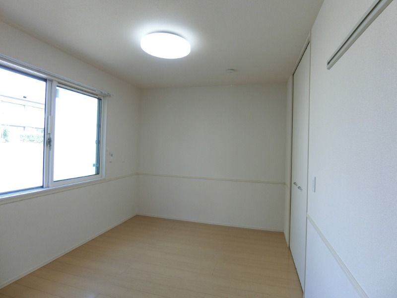 �y���̑������E�X�y�[�X�z�@