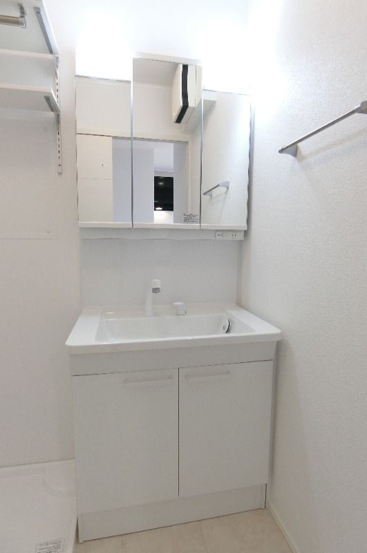 �y���ʏ��z�@