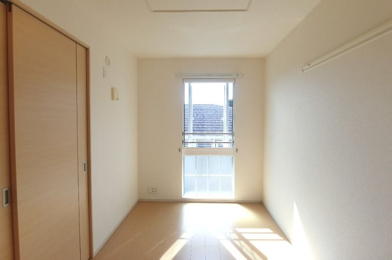 �y���̑������E�X�y�[�X�z�@