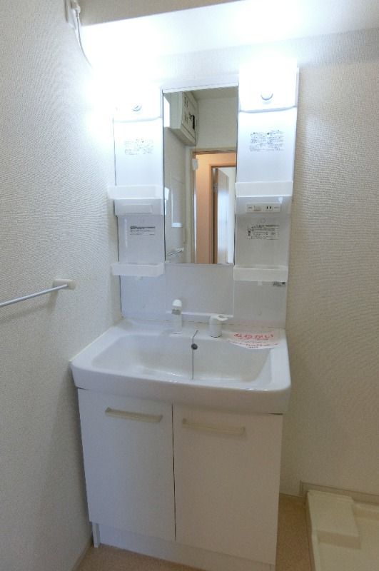 �y���ʏ��z�@