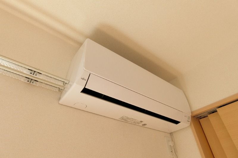 �y���̑��ݔ��z�@�G�A�R��2��