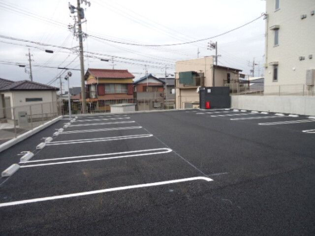 yԏz@