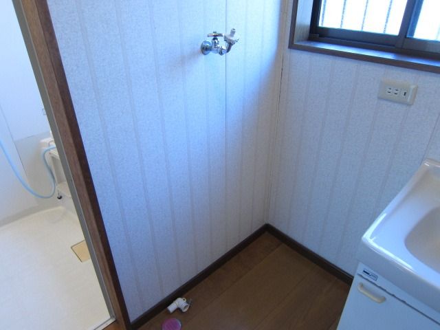 y̑ݔz@