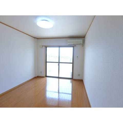 �y���ԁE���r���O�z�@