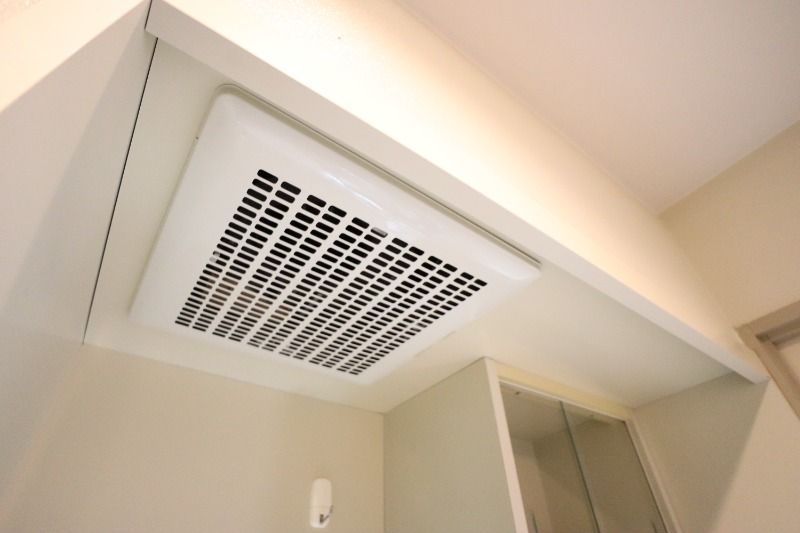 �y���̑��ݔ��z�@�L�b�`�����C��