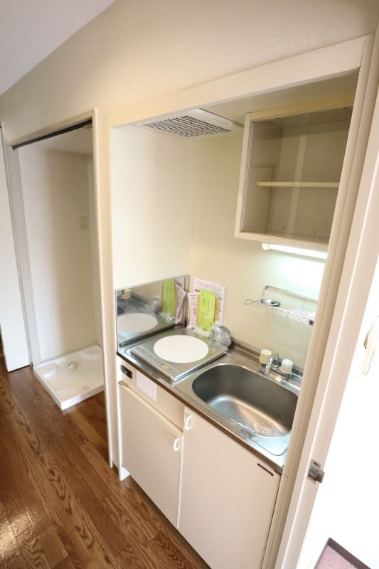 �y�L�b�`���z�@