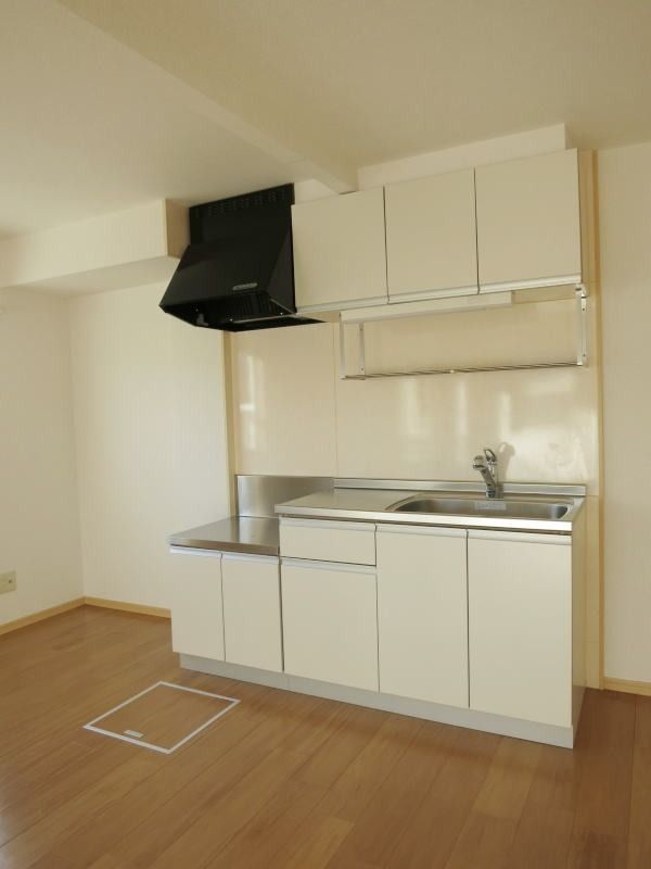 �y�L�b�`���z�@