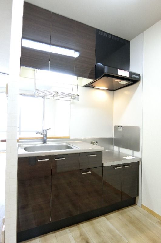 �y�L�b�`���z�@