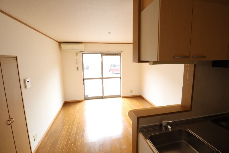 �y���ԁE���r���O�z�@���^�C�v�@